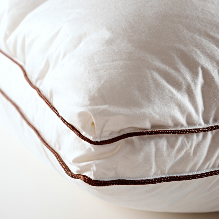 91家纺网 家纺一手货源 找家纺 岚司羽 2021新款面包羽绒枕芯全棉白鹅绒枕（48*74）