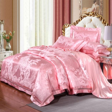 91家纺网 家纺一手货源 找家纺 （总）江南春 2019新款臻彩丝浮雕镂空提花套件