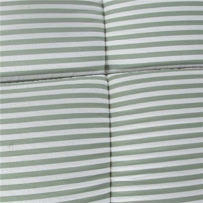 91家纺网 家纺一手货源 找家纺 （总）浩情国际 珍珠毛球AB版印花水洗棉冬被