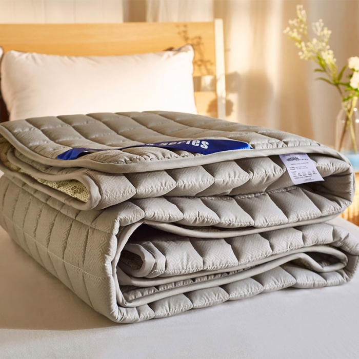 91家纺网 家纺一手货源 找家纺 （总）丽诺床垫床垫 2019纯色压花防滑床褥