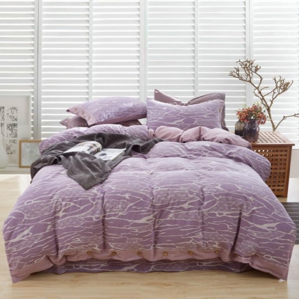 91家纺网 家纺一手货源 找家纺 桂雅居 新60S贡缎长绒棉水洗提花四件套 行云流水--紫