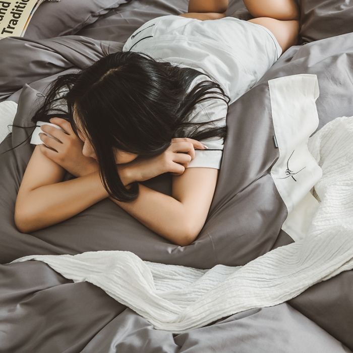 91家纺网 家纺一手货源 找家纺 狠狠爱 60支长绒棉绣花摩登系列套件 高级灰