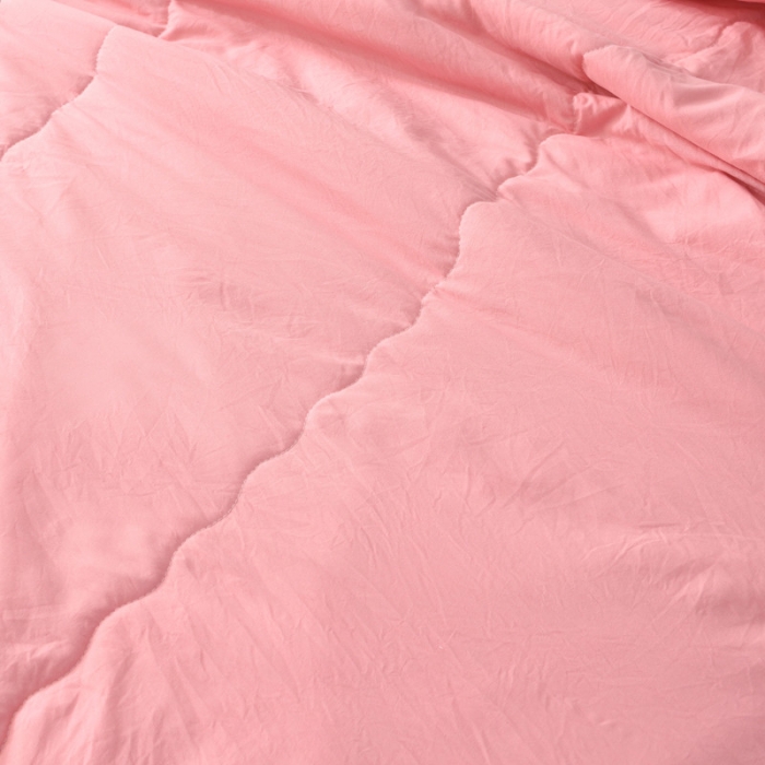 91家纺网 家纺一手货源 找家纺 德芙家纺 2019新款纯色水洗夏被 西瓜红