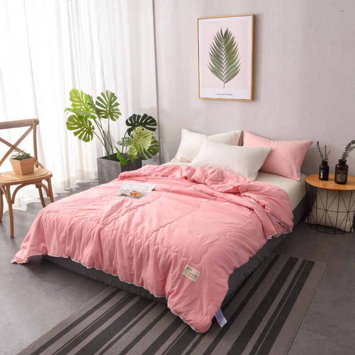 91家纺网 家纺一手货源 找家纺 德芙家纺 2019新款纯色水洗夏被 西瓜红