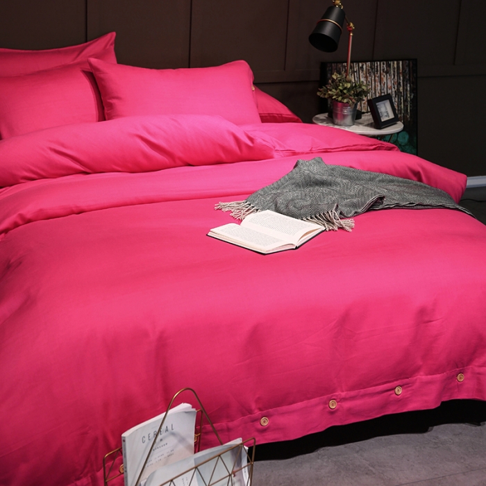 91家纺网 家纺一手货源 找家纺 馨蕊家居 2018秋冬新品纯棉色织磨毛（人字尼）玫红