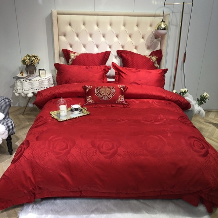 91家纺网 家纺一手货源 找家纺 馨蕊家居 60仿丝绵提花四件套 炫彩玫瑰-大红
