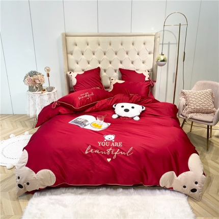 91家纺网 家纺一手货源 找家纺 馨蕊家居 2021秋冬长绒棉绣花四件套 安妮-温莎红