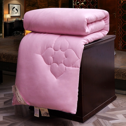 91家纺网 家纺一手货源 找家纺 欣罗兰 2022新款2kg化纤冬被 芙蓉粉