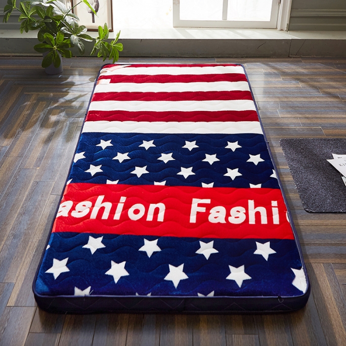 91家纺网 家纺一手货源 找家纺 欣罗兰 2022新款法莱绒床垫6cm 格林星空