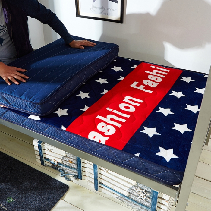 91家纺网 家纺一手货源 找家纺 欣罗兰 2022新款法莱绒床垫6cm 格林星空