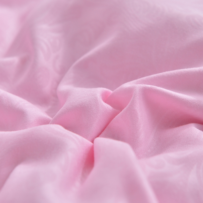 91家纺网 家纺一手货源 找家纺 欣罗兰 2022新款2kg化纤冬被 芙蓉粉