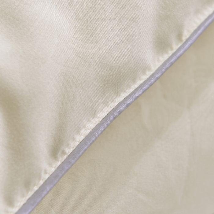 91家纺网 家纺一手货源 找家纺 欣罗兰 2022新款2kg化纤冬被 米黄