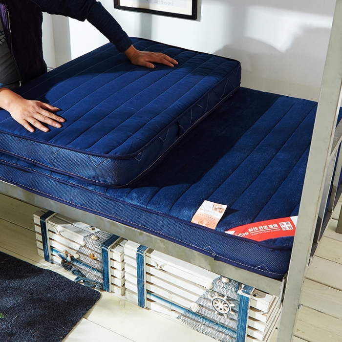 91家纺网 家纺一手货源 找家纺 欣罗兰 2022新款法莱绒床垫6cm 法莱绒蓝色