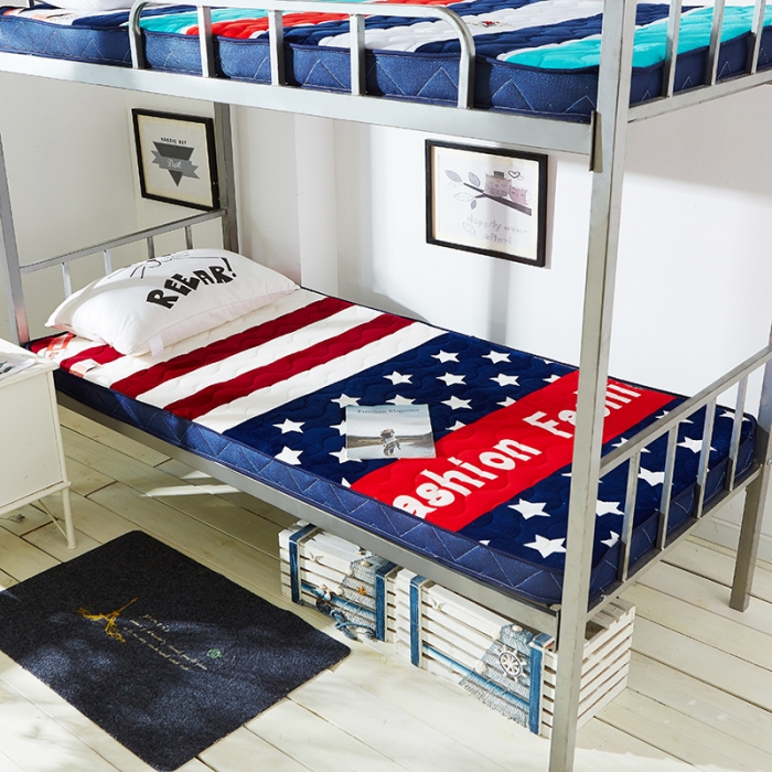 91家纺网 家纺一手货源 找家纺 欣罗兰 2022新款法莱绒床垫6cm 格林星空