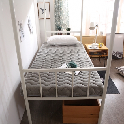 91家纺网 家纺一手货源 找家纺 （总）欣罗兰 2022新款单边学生法莱绒床垫