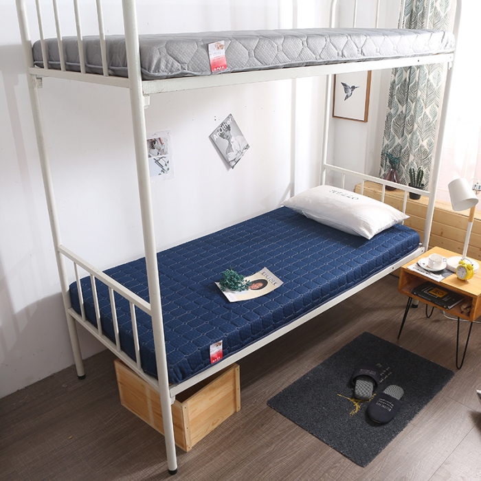 91家纺网 家纺一手货源 找家纺 欣罗兰 2022新款单边学生针织床垫 经典蓝