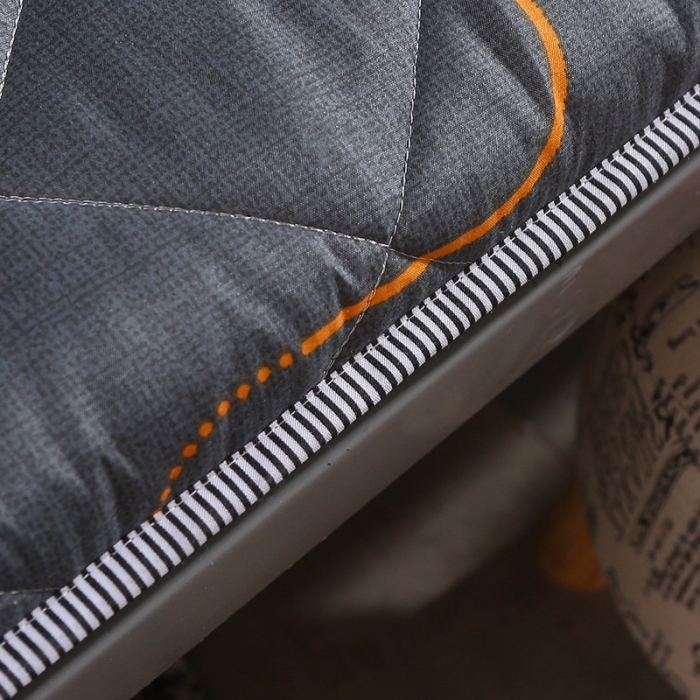 91家纺网 家纺一手货源 找家纺 欣罗兰垫业 2022新款单边磨毛小床垫 绅士（厚度6cm）