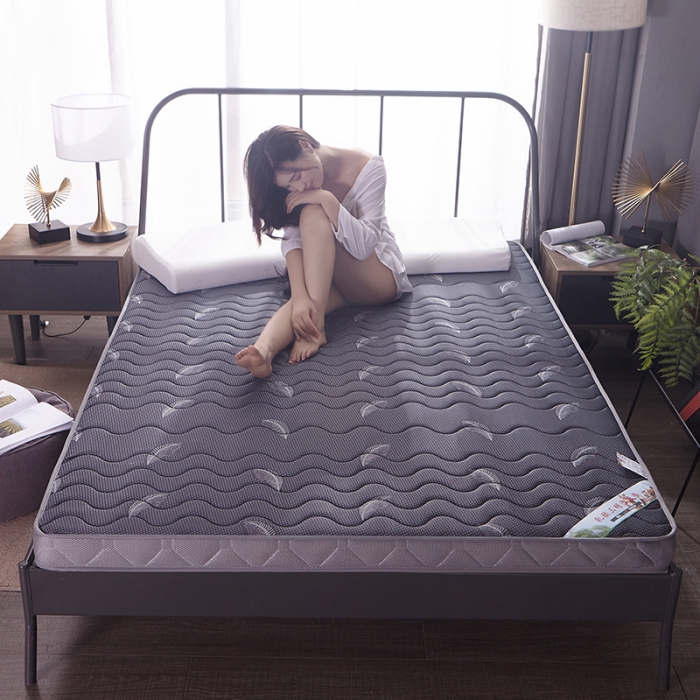 91家纺网 家纺一手货源 找家纺 欣罗兰垫业 2022新款三明治床垫 羽毛