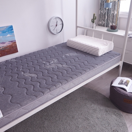 欣罗兰垫业 2022新款三明治床垫学生款 叶韵