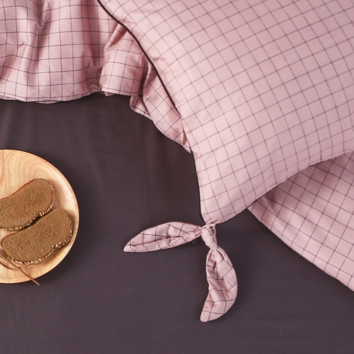 91家纺网 家纺一手货源 找家纺 一米阳光 2019纯棉小清新兔耳朵镶边套件 格艺