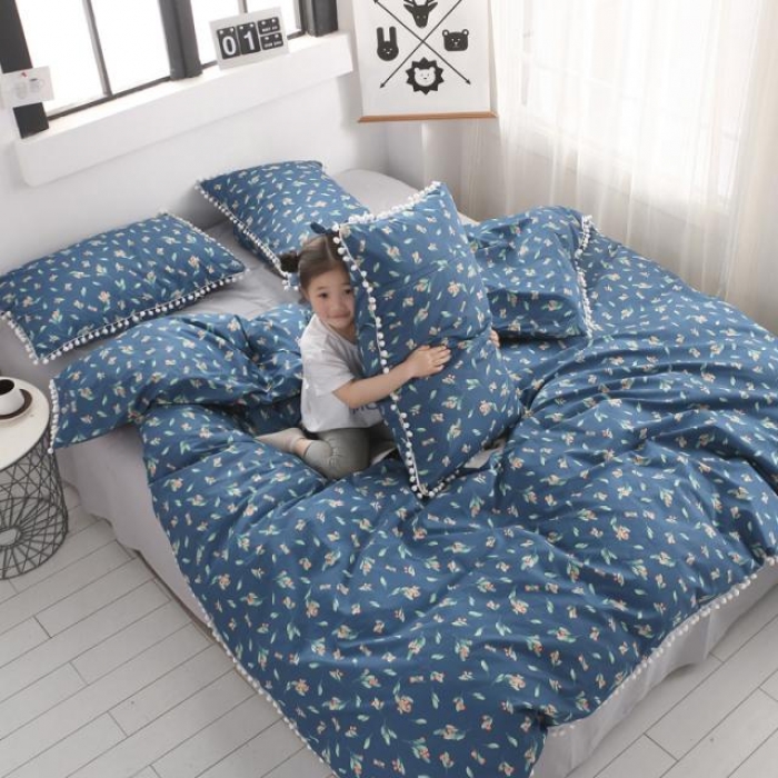 91家纺网 家纺一手货源 找家纺 一米阳光 2019新款球球款套件 山花浪漫