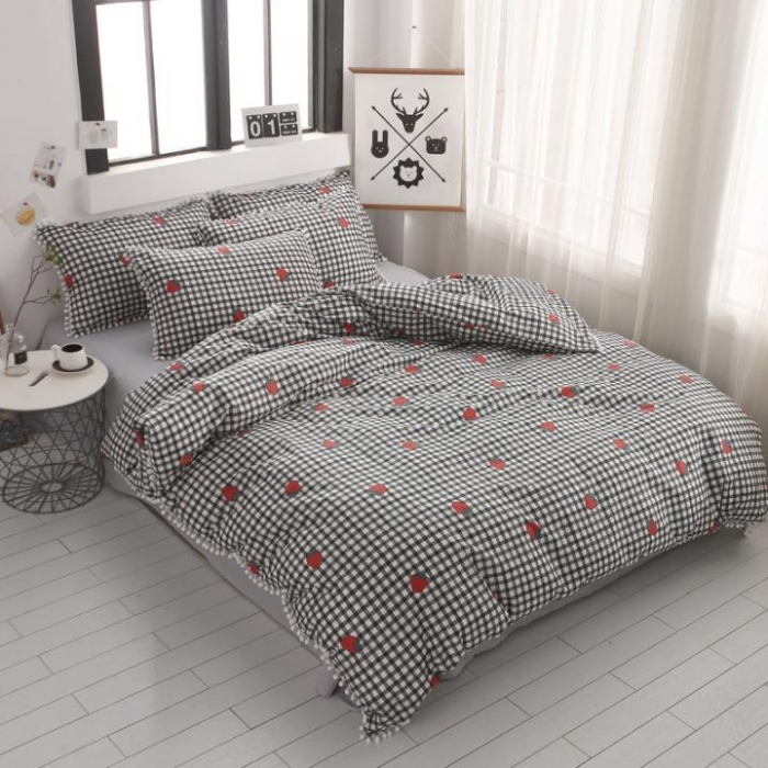 91家纺网 家纺一手货源 找家纺 一米阳光 2019新款球球款套件 时尚草莓