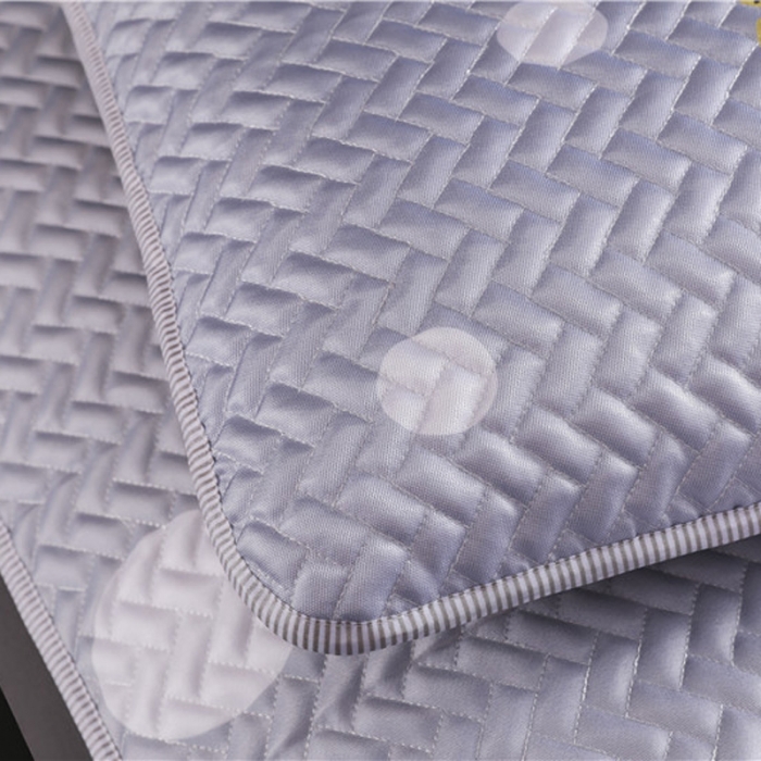 91家纺网 家纺一手货源 找家纺 一米阳光 2019新款冰丝空调软席 北欧菠萝