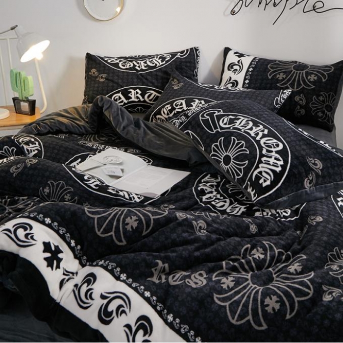 91家纺网 家纺一手货源 找家纺 一米阳光 2019新款法莱绒四件套 夜魅