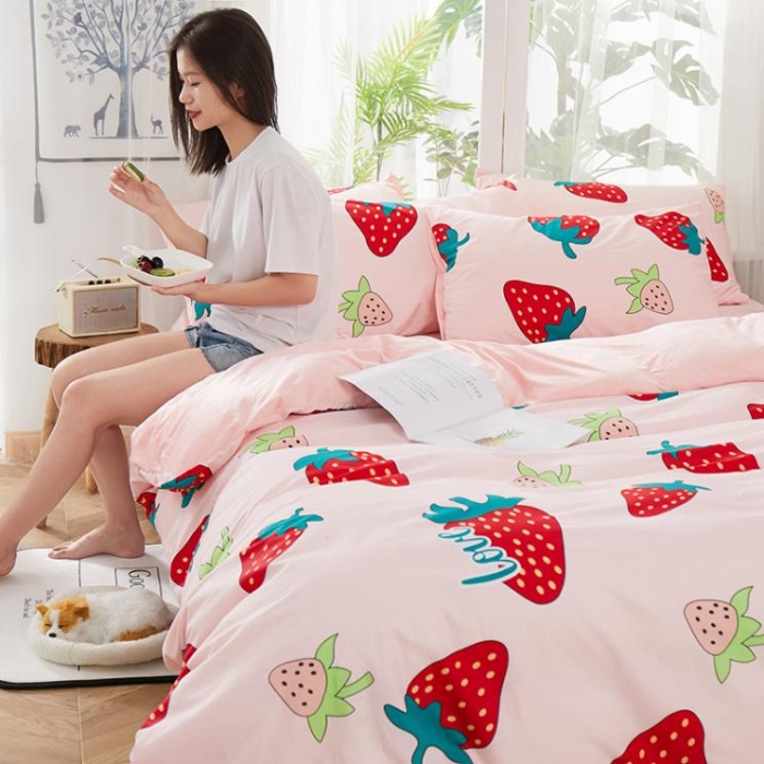 91家纺网 家纺一手货源 找家纺 一米阳光 2019新款A棉B纯色绒四件套 大草莓