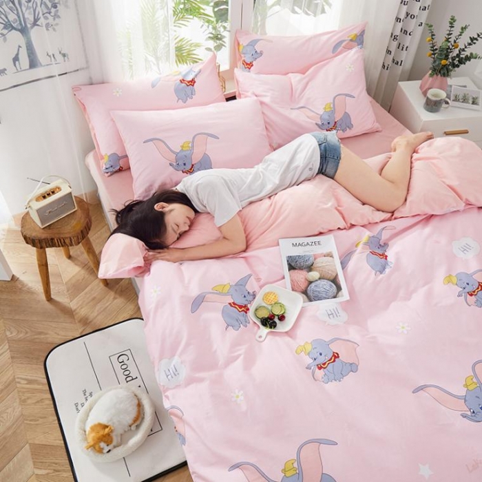 91家纺网 家纺一手货源 找家纺 一米阳光 2019新款A棉B纯色绒四件套 小粉象