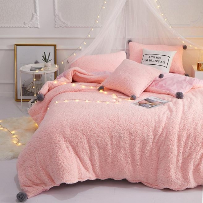 91家纺网 家纺一手货源 找家纺 一米阳光 2019新款羊羔绒-暖绒系列套件 暖绒绒-嫩粉