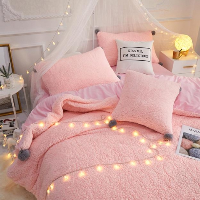 91家纺网 家纺一手货源 找家纺 一米阳光 2019新款羊羔绒-暖绒系列套件 暖绒绒-嫩粉