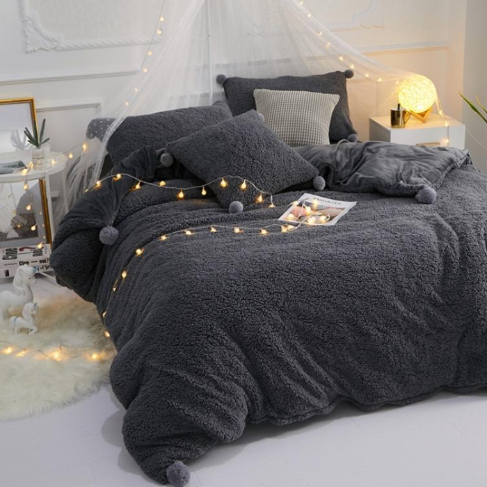 91家纺网 家纺一手货源 找家纺 一米阳光 2019新款羊羔绒-暖绒系列套件 暖绒绒-深灰