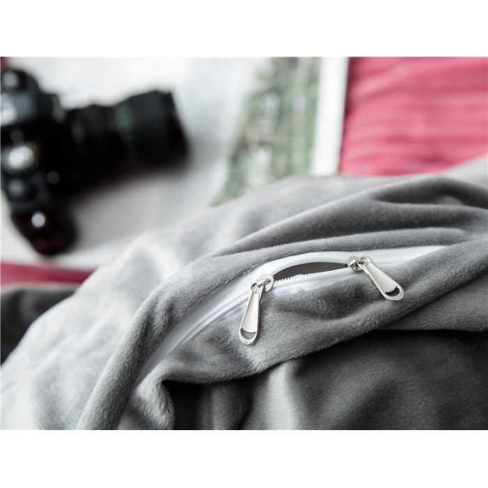 91家纺网 家纺一手货源 找家纺 卓尔居 魔法绒四件套 枣红