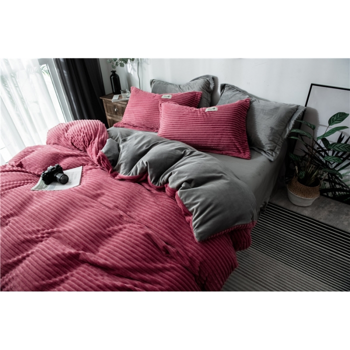 91家纺网 家纺一手货源 找家纺 卓尔居 魔法绒四件套 枣红