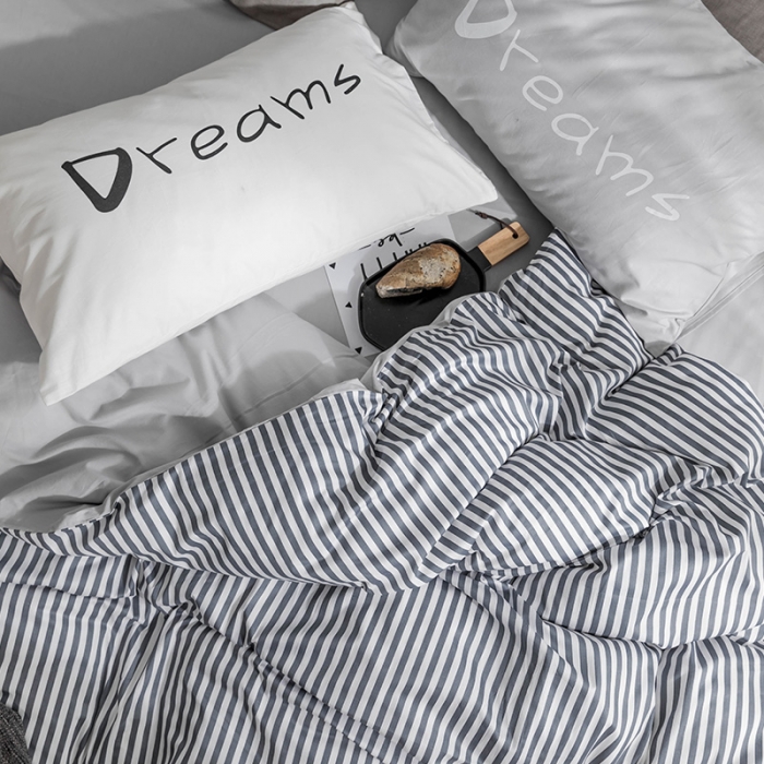 91家纺网 家纺一手货源 找家纺 艾沁 2018新款北欧极简主义系列纯棉四件套 梦境