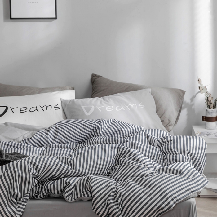 91家纺网 家纺一手货源 找家纺 艾沁 2018新款北欧极简主义系列纯棉四件套 梦境