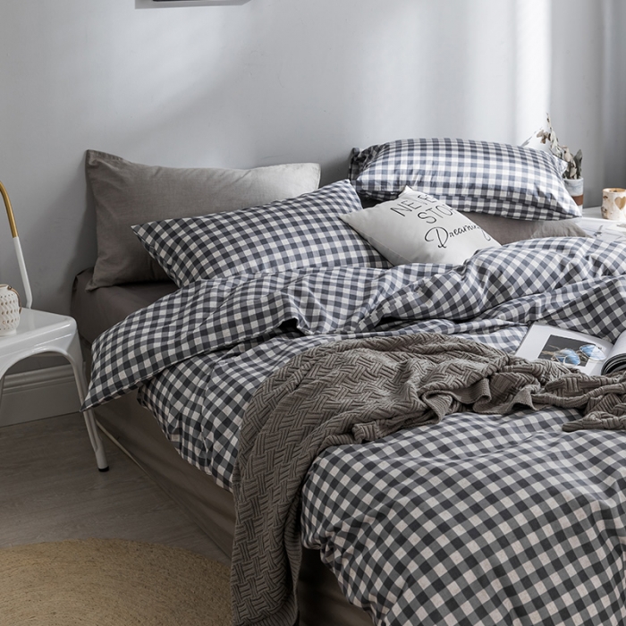 91家纺网 家纺一手货源 找家纺 艾沁家纺 北欧简约格子条纹系列全棉四件套床单款棉格