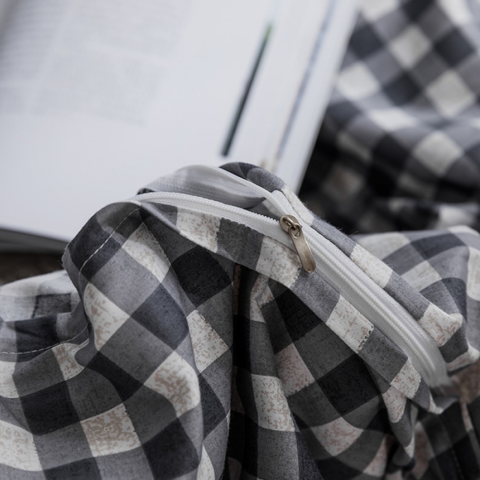 91家纺网 家纺一手货源 找家纺 艾沁家纺 北欧简约格子条纹系列全棉四件套床单款棉格