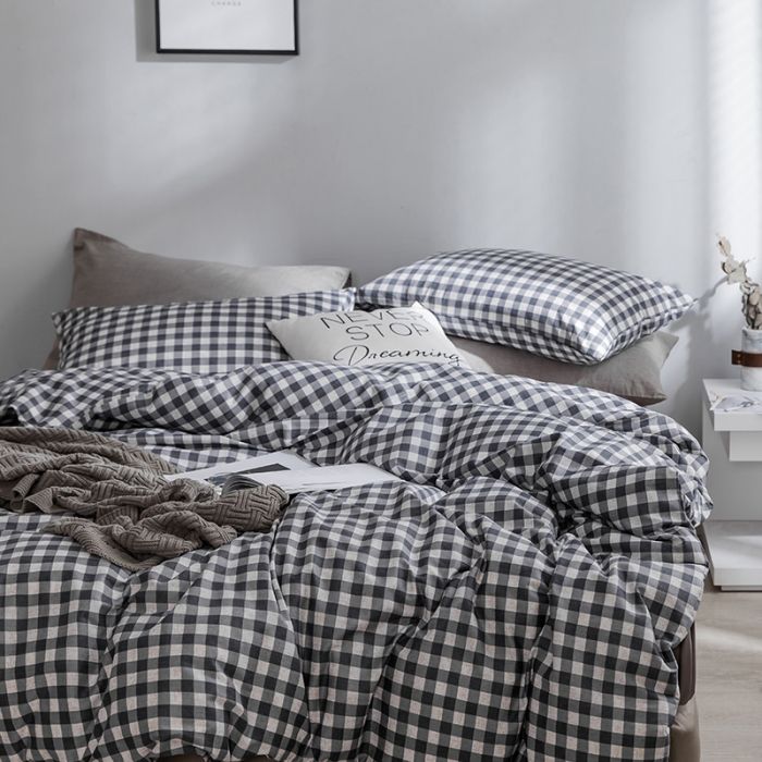 91家纺网 家纺一手货源 找家纺 艾沁家纺 北欧简约格子条纹系列全棉四件套床单款棉格