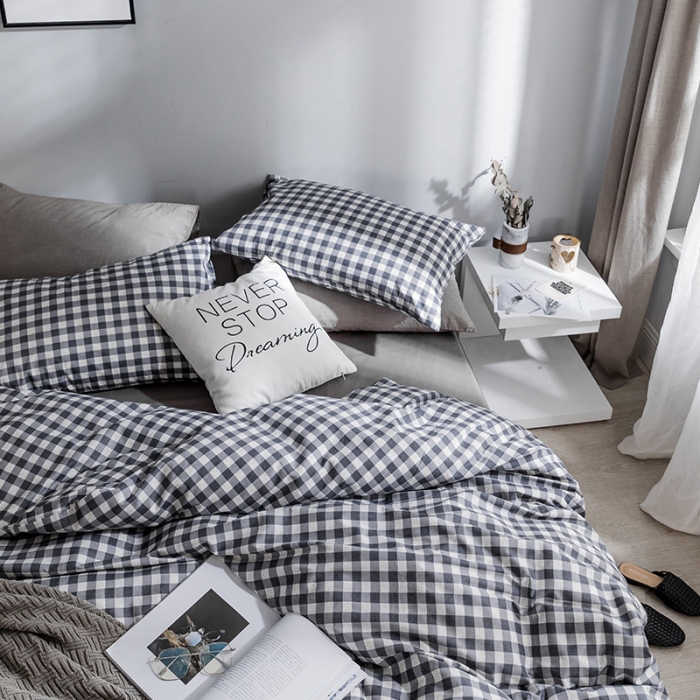 91家纺网 家纺一手货源 找家纺 艾沁家纺 北欧简约格子条纹系列全棉四件套床单款棉格