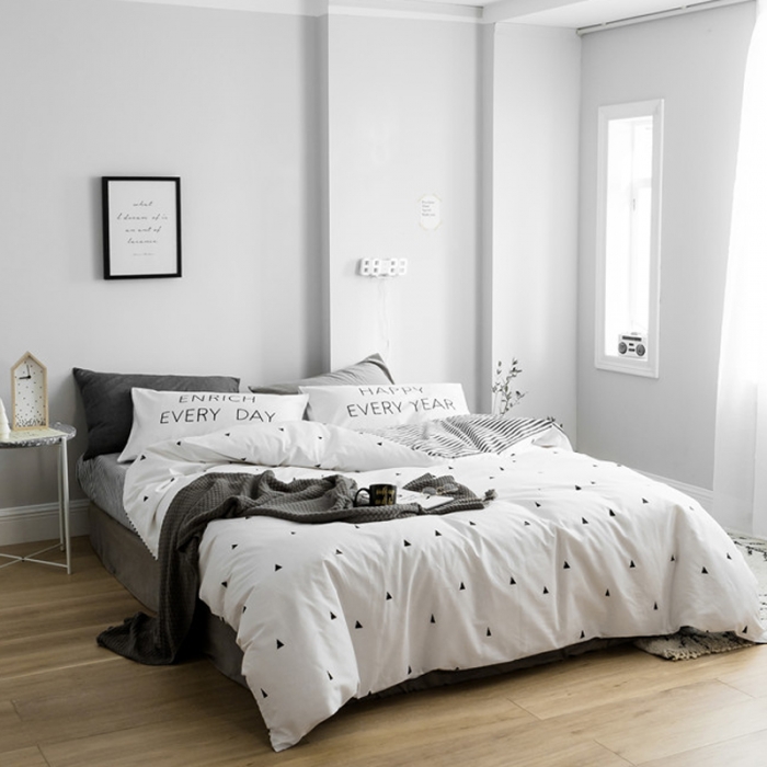 91家纺网 家纺一手货源 找家纺 艾沁 2019新款极简系列第三季四件套 远山