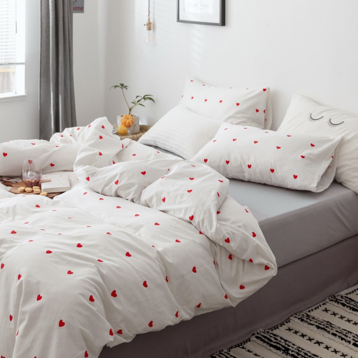 91家纺网 家纺一手货源 找家纺 艾沁 2019新款纯棉北欧极简主义系列四件套 心动