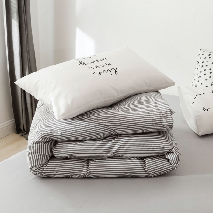 91家纺网 家纺一手货源 找家纺 艾沁 2019新款纯棉北欧极简主义系列四件套 恋家