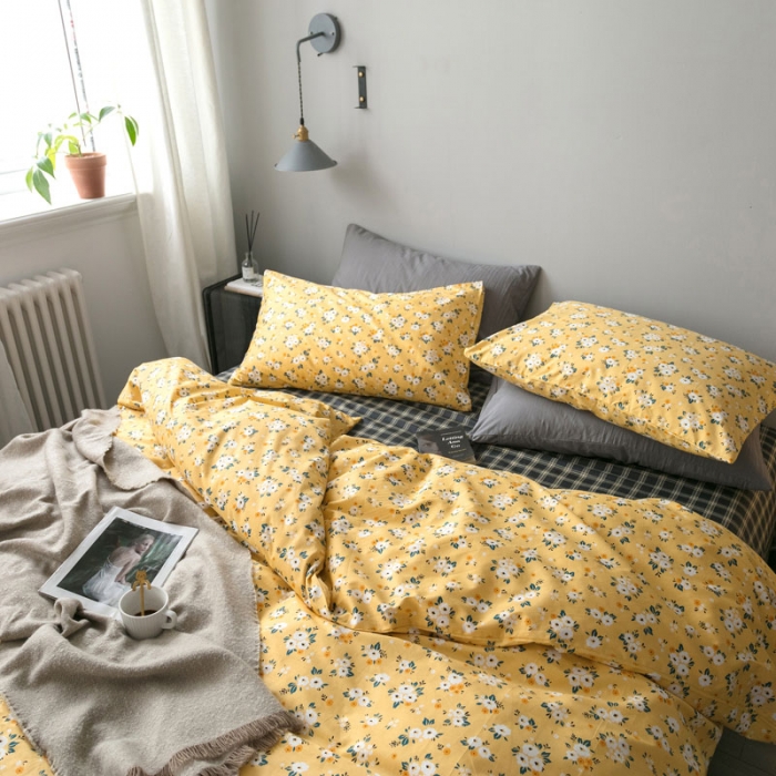 91家纺网 家纺一手货源 找家纺 艾沁家纺 iNS北欧小清新系列碎花全棉四件套 花海