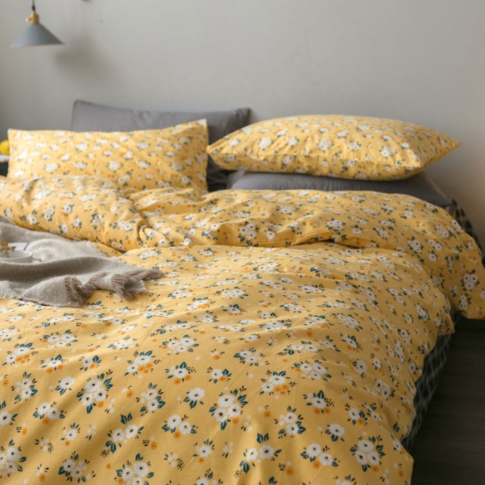 91家纺网 家纺一手货源 找家纺 艾沁家纺 iNS北欧小清新系列碎花全棉四件套 花海