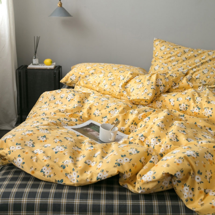 91家纺网 家纺一手货源 找家纺 艾沁家纺 iNS北欧小清新系列碎花全棉四件套 花海