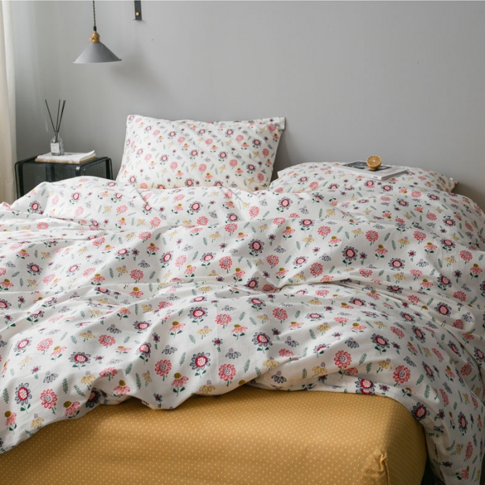 91家纺网 家纺一手货源 找家纺 艾沁家纺 iNS北欧小清新系列碎花全棉四件套 年华
