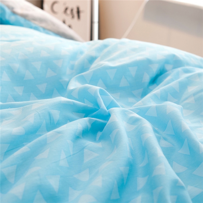 91家纺网 家纺一手货源 找家纺 涵宸家纺 新品绒-A棉大版B法莱绒套件床单款 侏罗纪