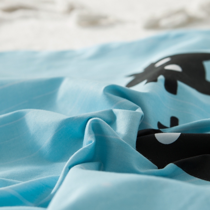 91家纺网 家纺一手货源 找家纺 涵宸家纺 新款单品大版全棉枕套48*74一对 猫吃鱼